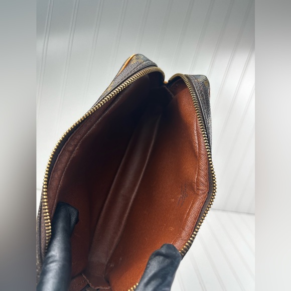 Louis Vuitton Marly Bandouliere 
Monogram Crossbody Shoulder Bag - Picture 13 of 14